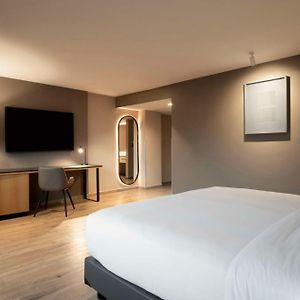 Deluxe Zimmer mit Kingsize-Bett